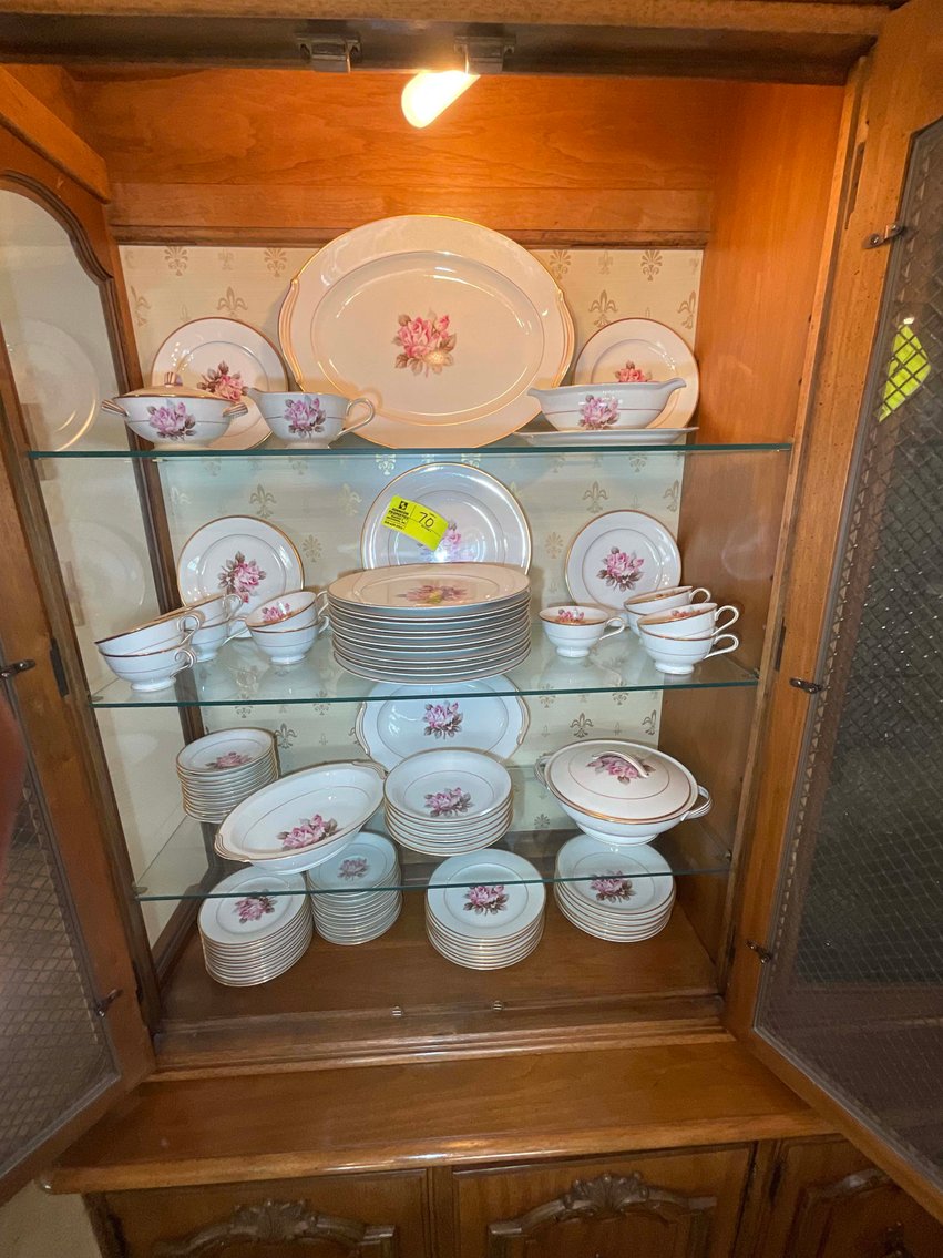 Image for Online Only Estate Auction for the Jesse and Hilda Lindsay Estate (deceased) out of Clinton