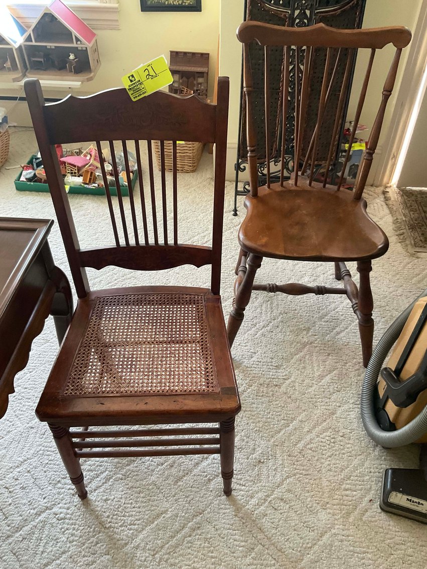 Image for Huge Online Only Auction for the Leo and Joyce Burkett Estate (deceased) with Lots of Doll Houses and Doll House items!