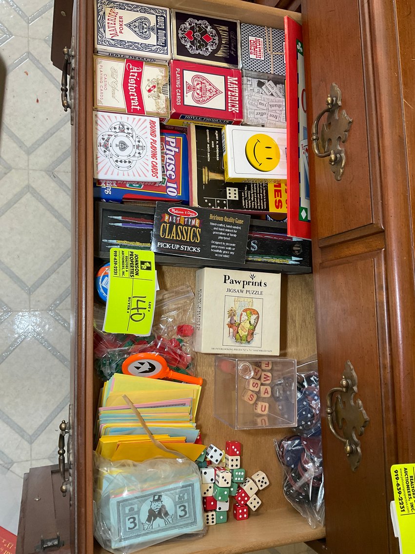 Image for Huge Online Only Auction for the Leo and Joyce Burkett Estate (deceased) with Lots of Doll Houses and Doll House items!