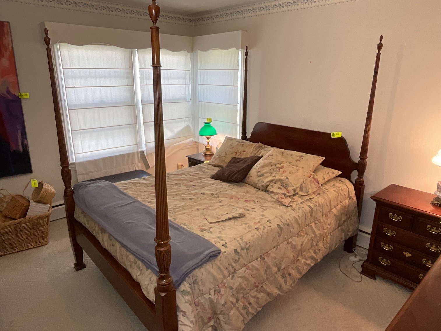 Image for Huge Online Only Auction for the Leo and Joyce Burkett Estate (deceased) with Lots of Doll Houses and Doll House items!