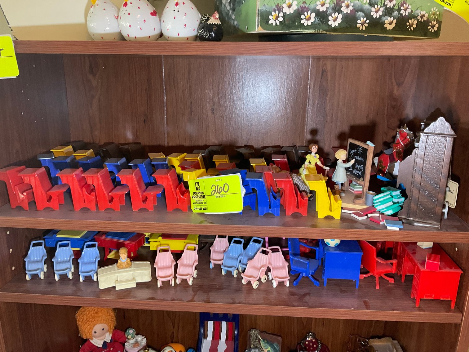 Image for Huge Online Only Auction for the Leo and Joyce Burkett Estate (deceased) with Lots of Doll Houses and Doll House items!