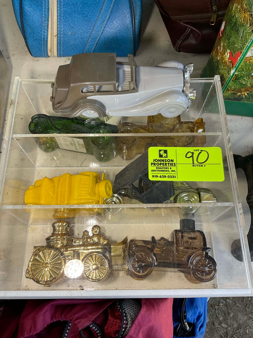 Image for Online Only Estate Auction Deceased (name withheld at Family Request) In Fuquay!