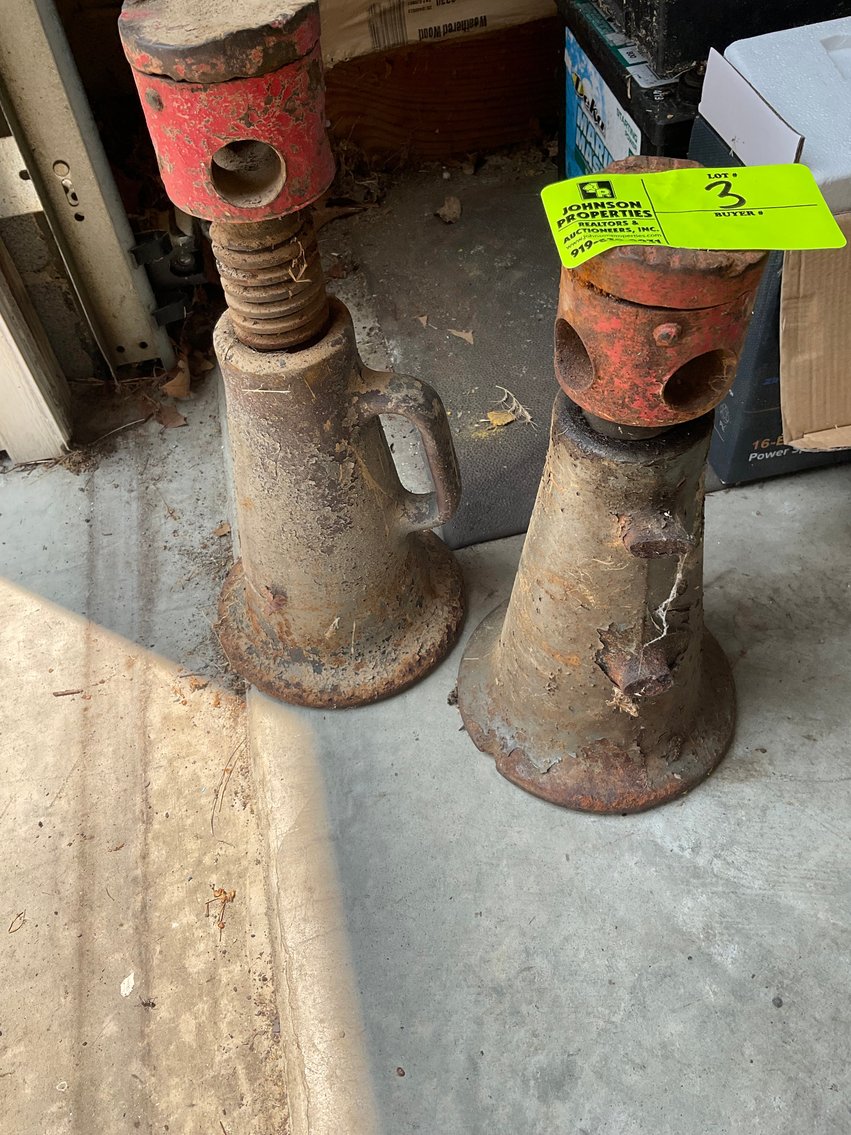 Image for Local Online Only Estate Auction (deceased) in Fuquay (Name withheld at the family's request)