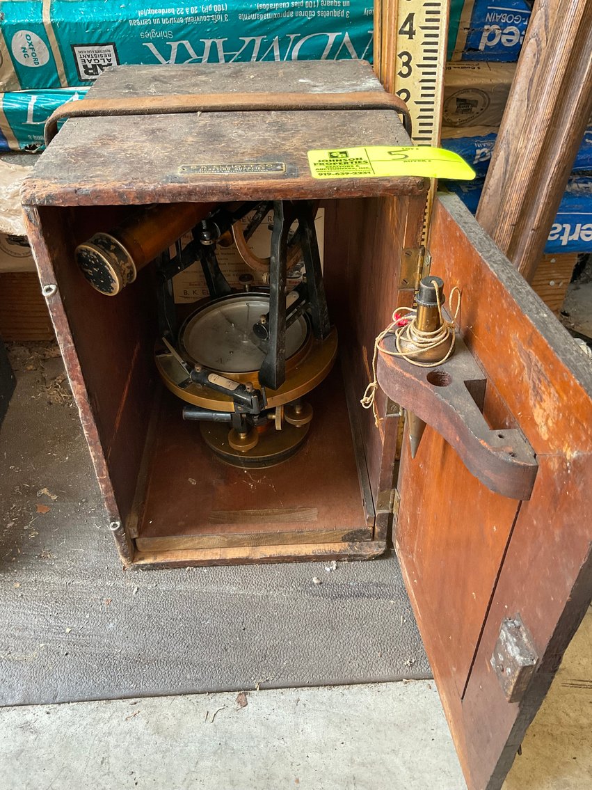 Image for Local Online Only Estate Auction (deceased) in Fuquay (Name withheld at the family's request)