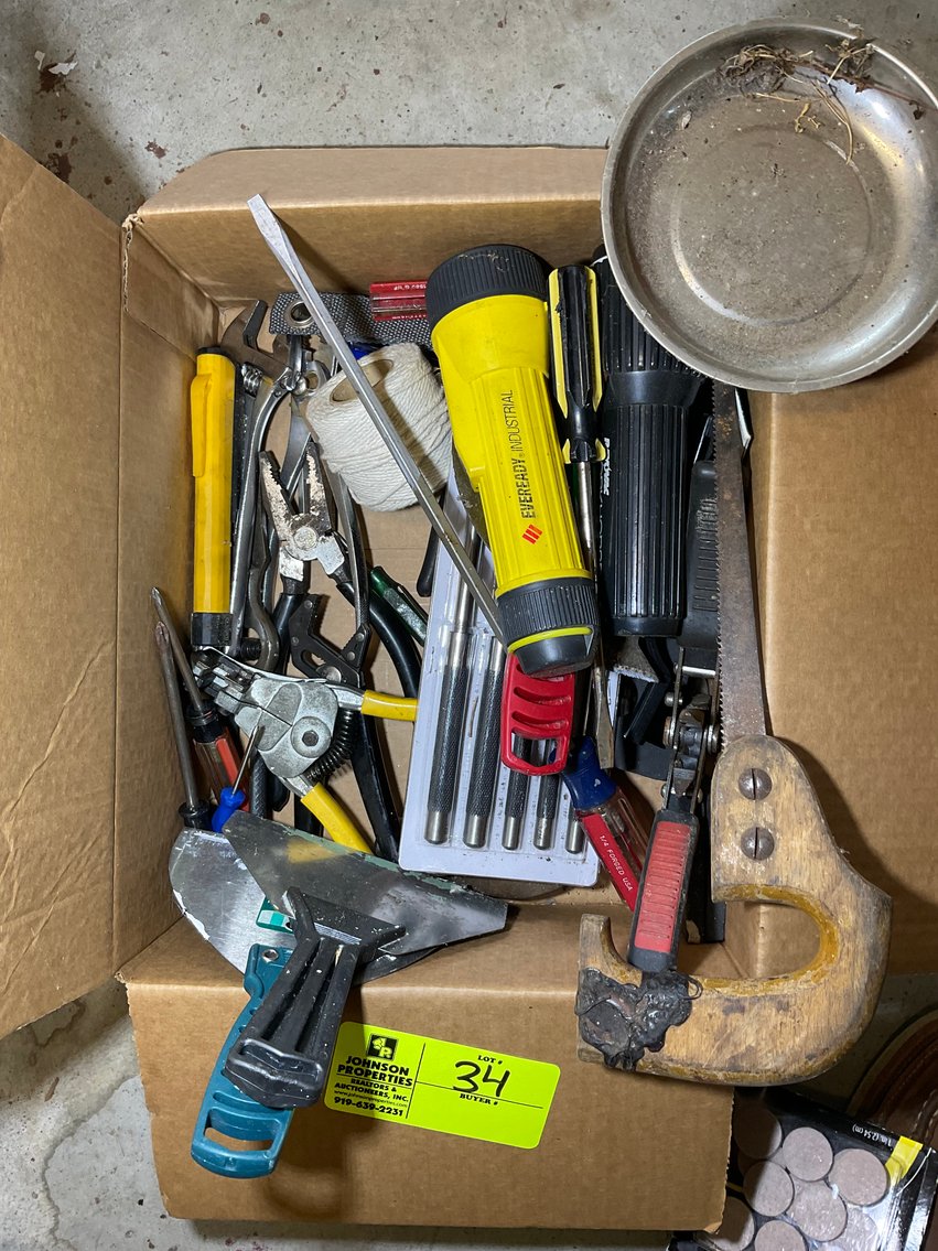 Image for Local Online Only Estate Auction (deceased) in Fuquay (Name withheld at the family's request)