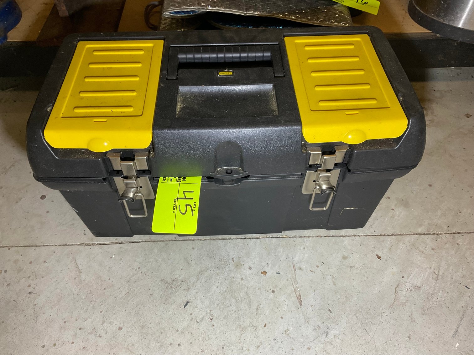 Image for Local Online Only Estate Auction (deceased) in Fuquay (Name withheld at the family's request)