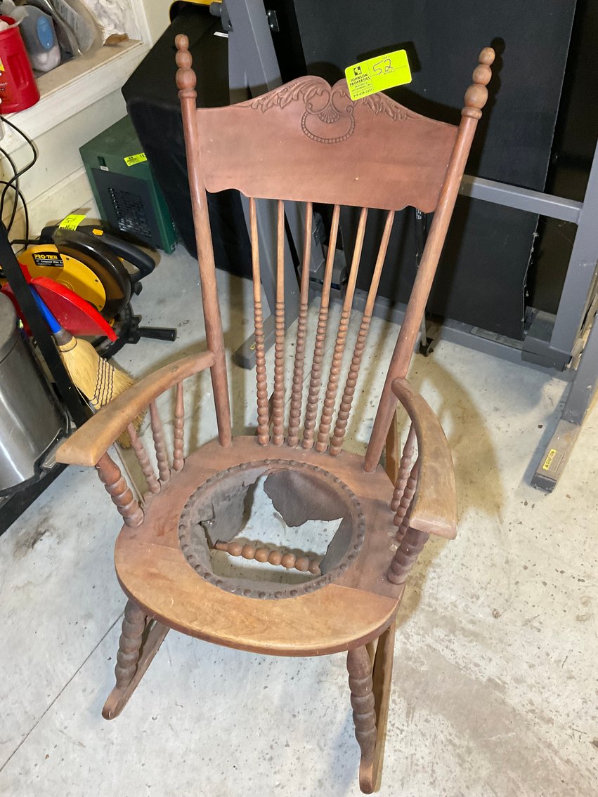 Image for Local Online Only Estate Auction (deceased) in Fuquay (Name withheld at the family's request)