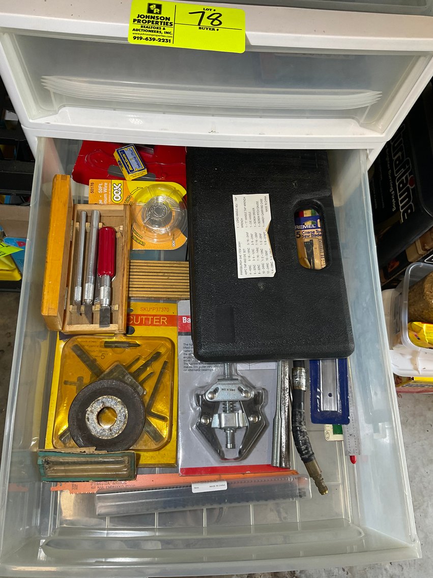 Image for Local Online Only Estate Auction (deceased) in Fuquay (Name withheld at the family's request)