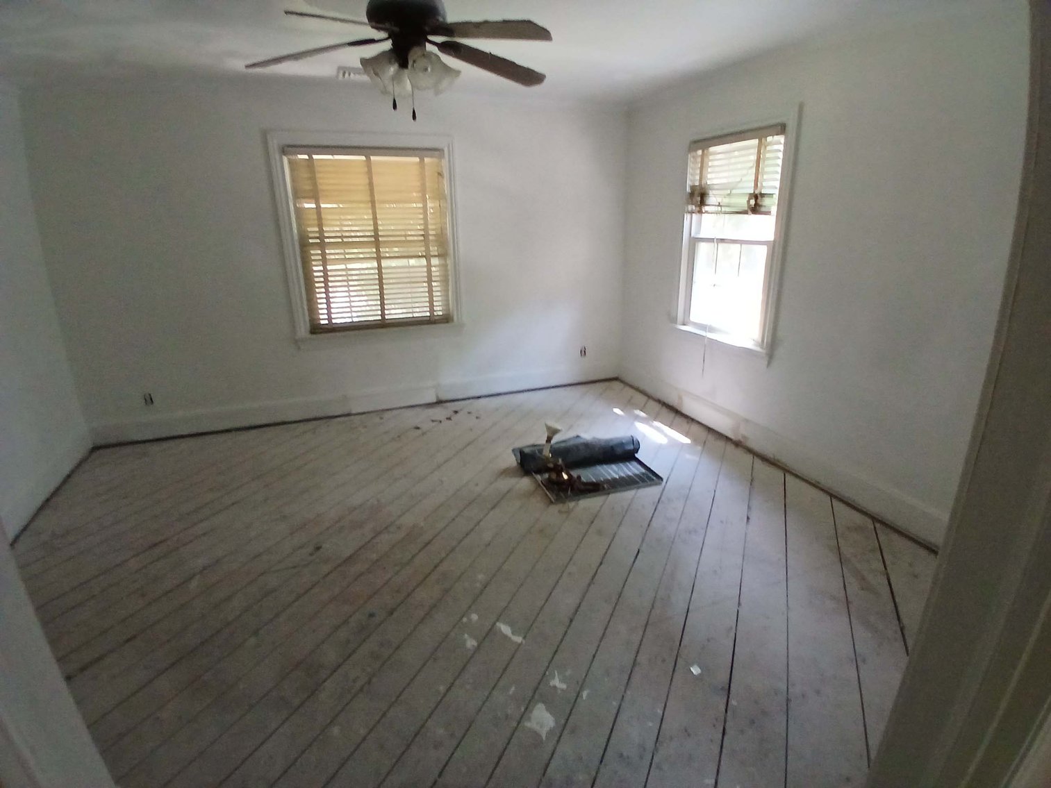 Image for Brick Colonial 4 bedroom home in the heart of Smithfield!