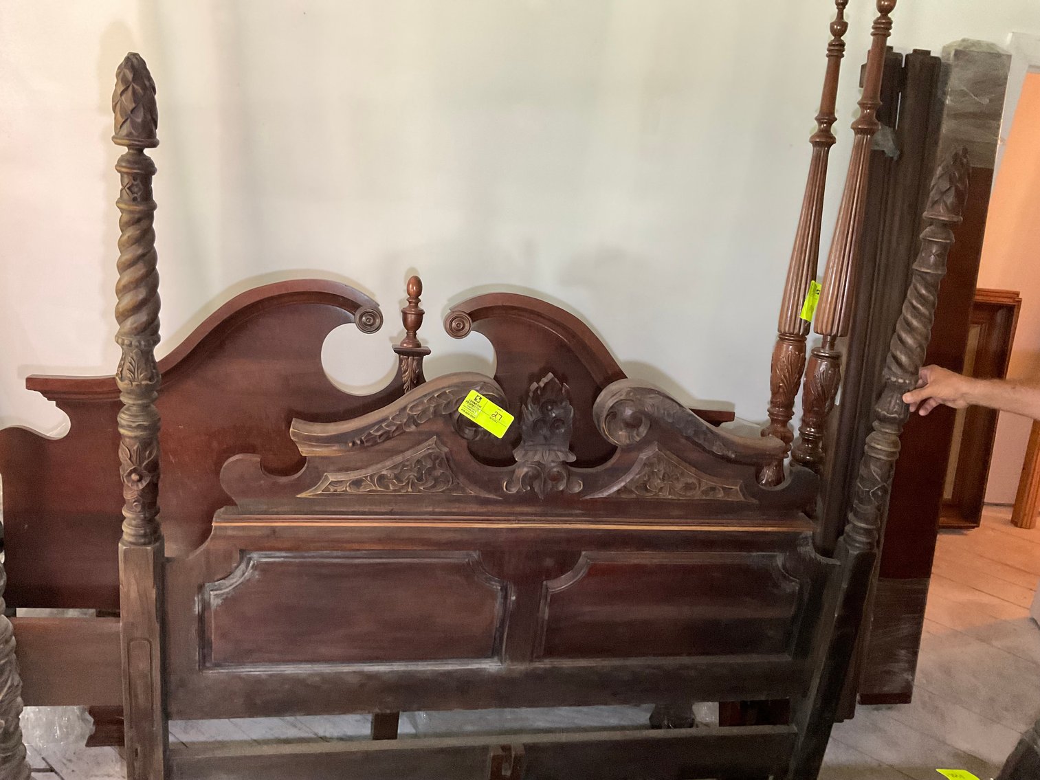 Image for Online Only Personal Property Auction in Downtown Smithfield