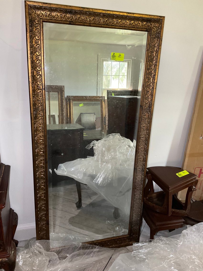 Image for Online Only Personal Property Auction in Downtown Smithfield