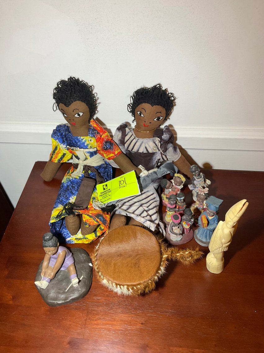 Image for Online Only Personal Property Auction in Downtown Smithfield