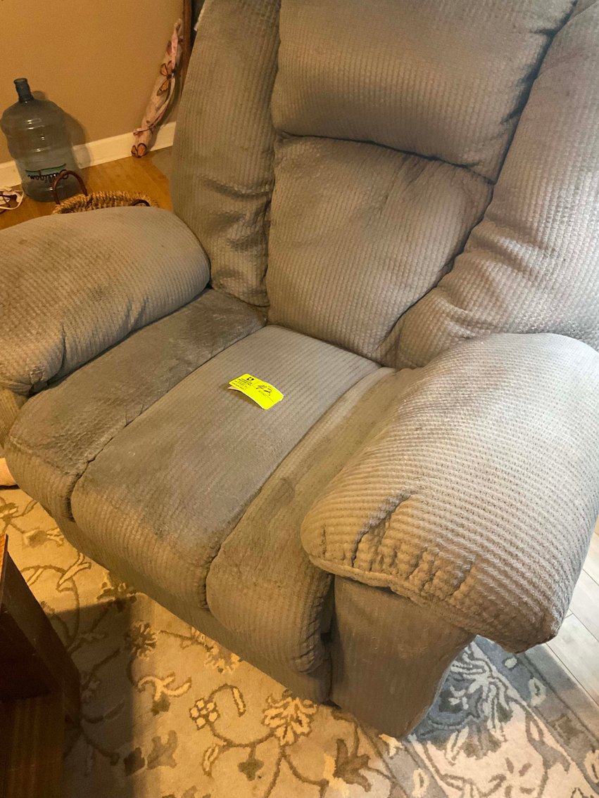 Image for Online Only Personal Property Auction in Angier.