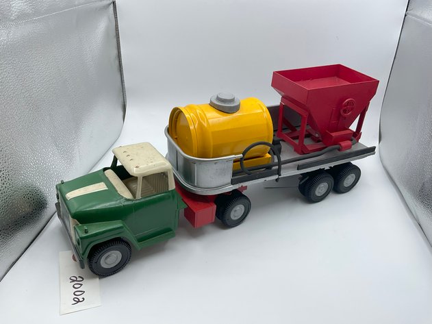 Image for Vintage Tin and Metal Toys and Handmade Knives Online Only Auction