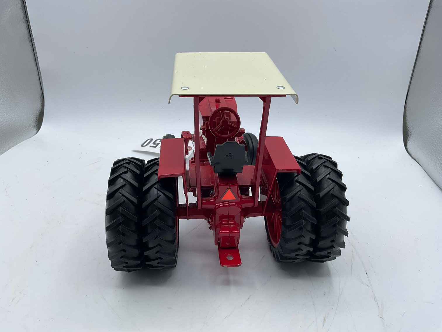 Image for Vintage Tin and Metal Toys and Handmade Knives Online Only Auction