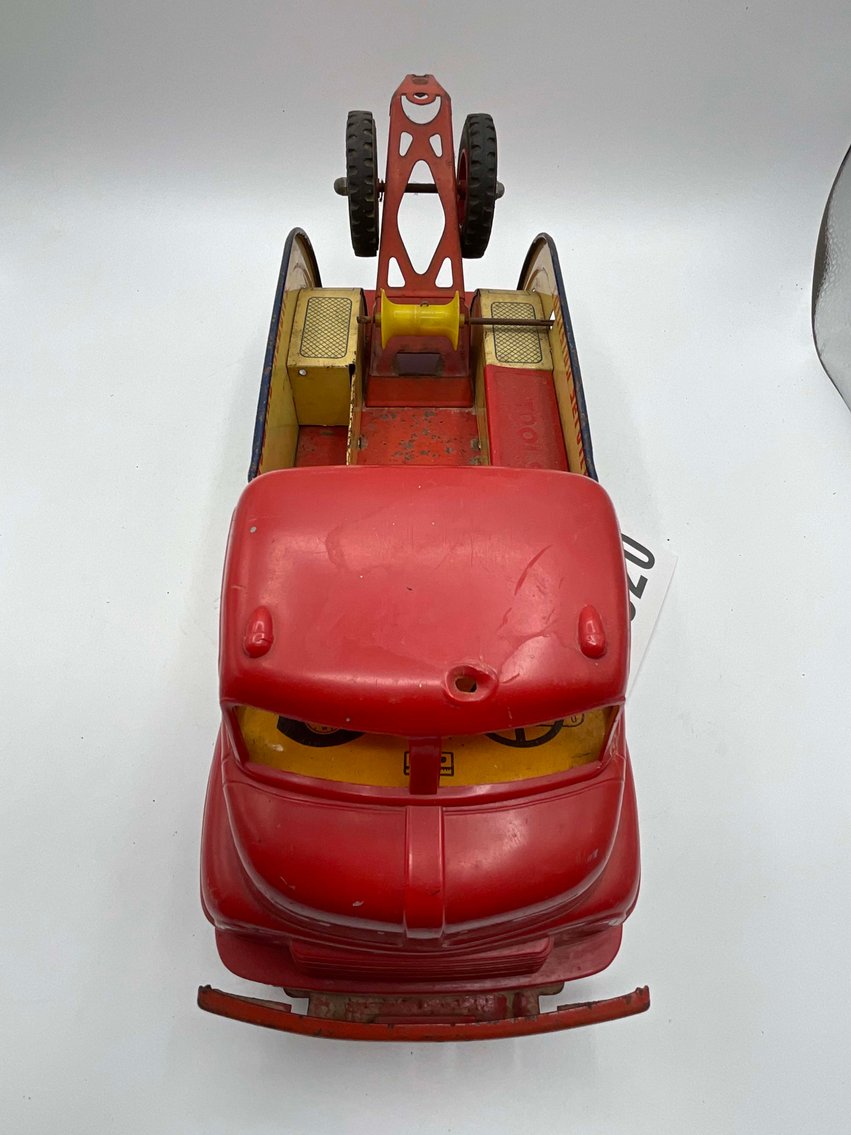 Image for Vintage Tin and Metal Toys and Handmade Knives Online Only Auction