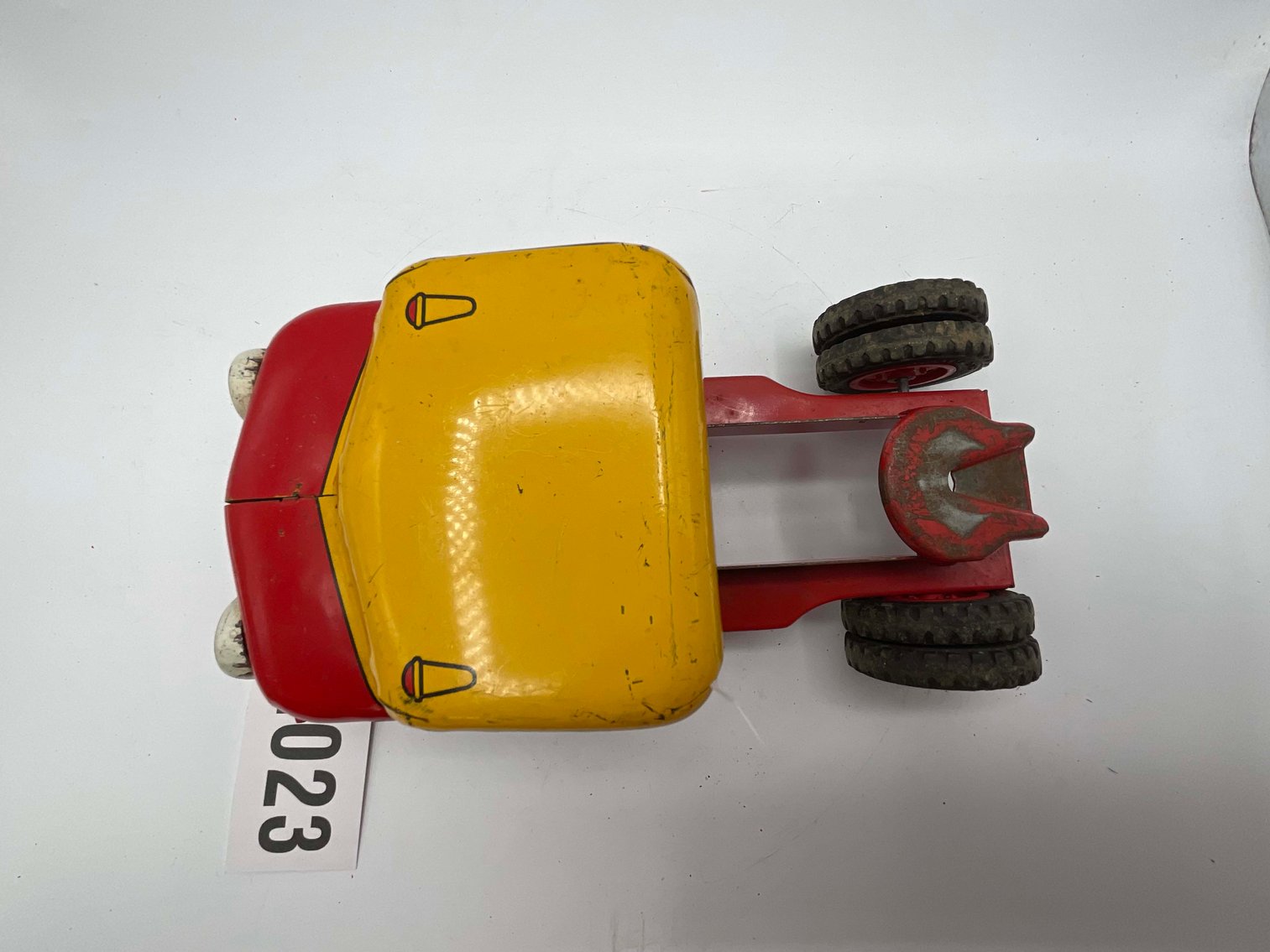 Image for Vintage Tin and Metal Toys and Handmade Knives Online Only Auction