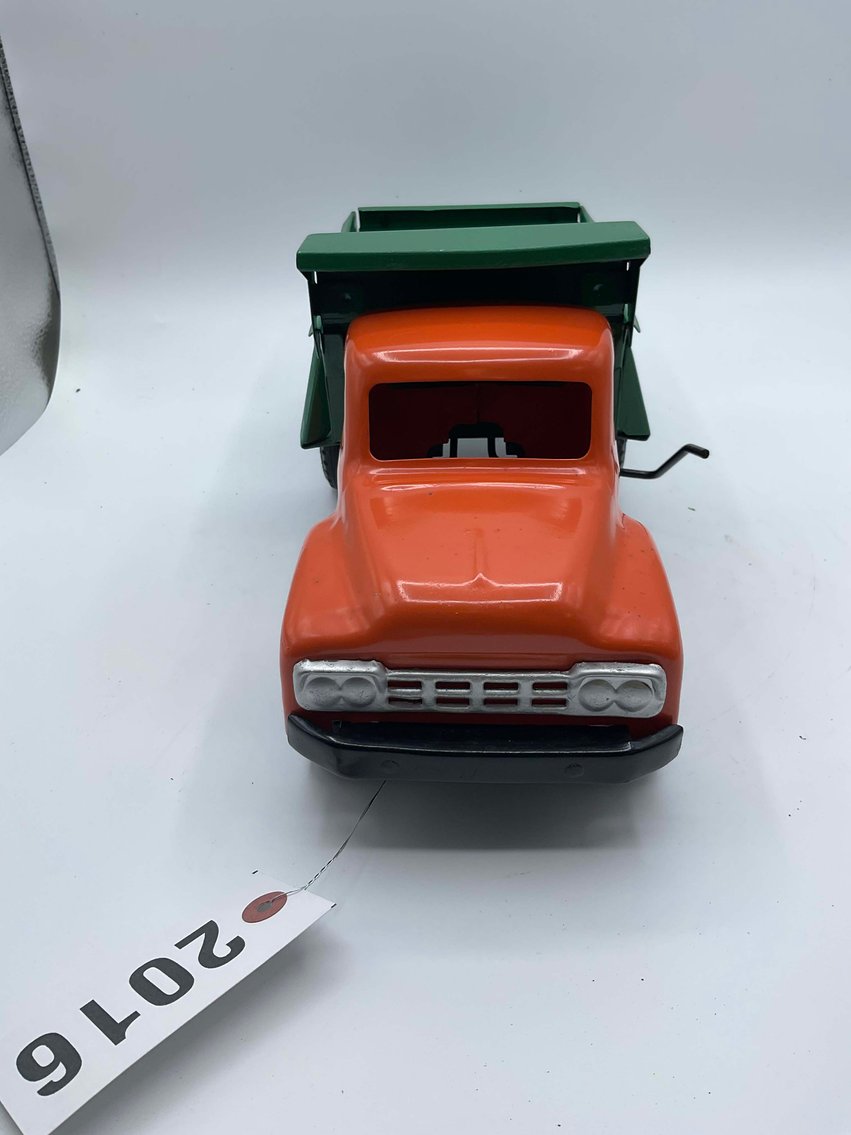 Image for Vintage Tin and Metal Toys and Handmade Knives Online Only Auction