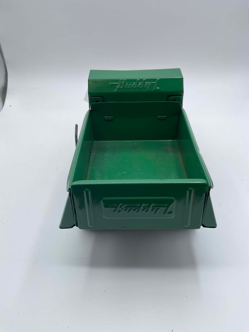 Image for Vintage Tin and Metal Toys and Handmade Knives Online Only Auction