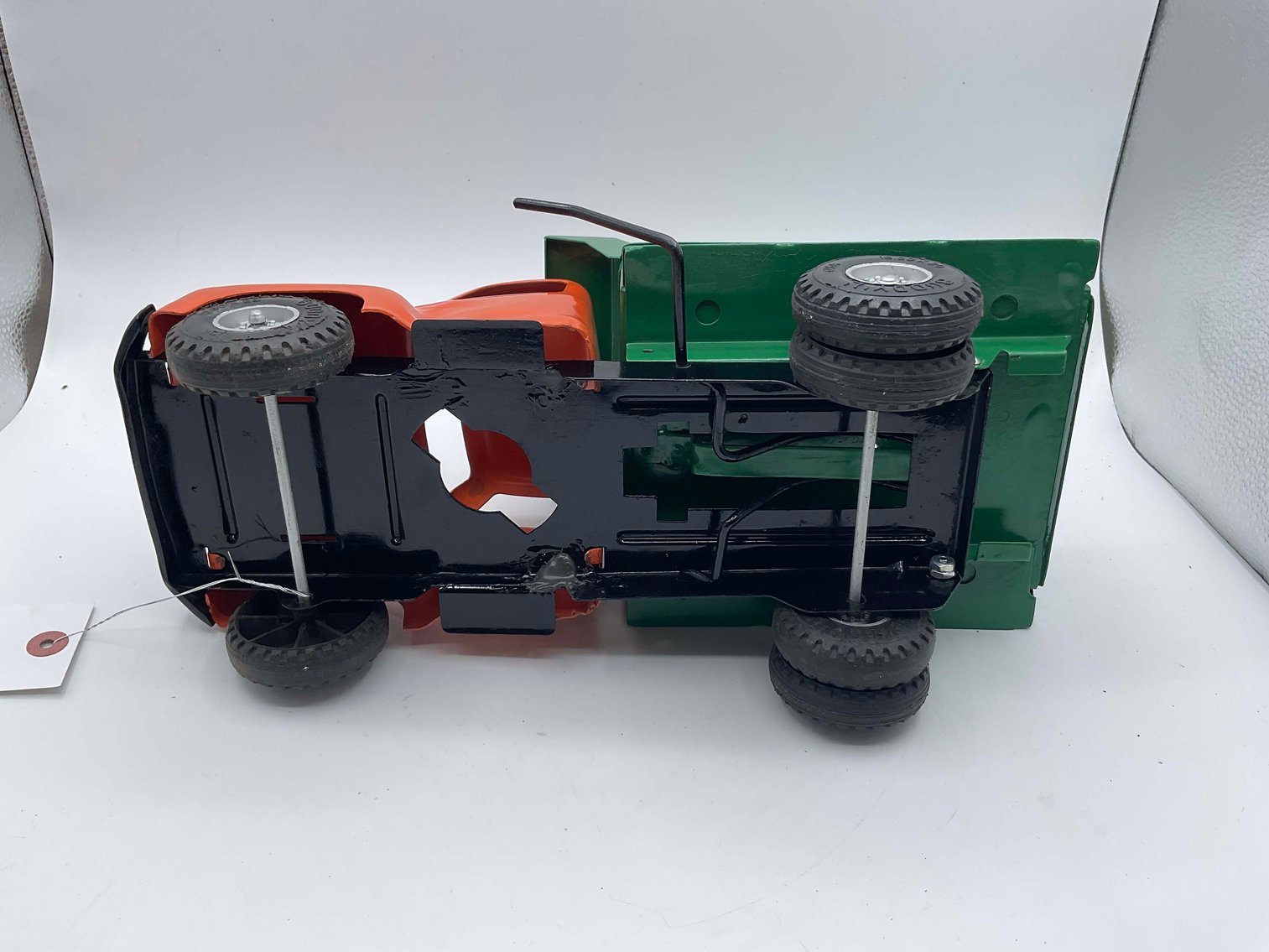 Image for Vintage Tin and Metal Toys and Handmade Knives Online Only Auction