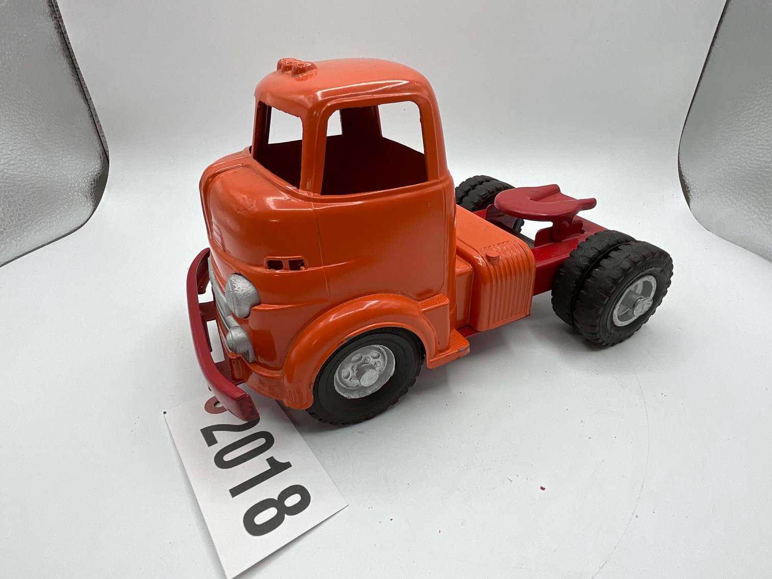 Image for Vintage Tin and Metal Toys and Handmade Knives Online Only Auction