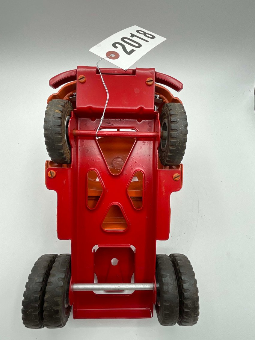 Image for Vintage Tin and Metal Toys and Handmade Knives Online Only Auction