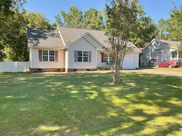 Image for Single Family Home Between Campbell University and Coats!