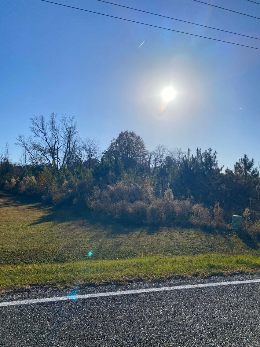 Image for Over 7 acres with a Manufactured Home Selling at Public Auction in Harnett County on 1530 Clark Road, Lillington, NC.