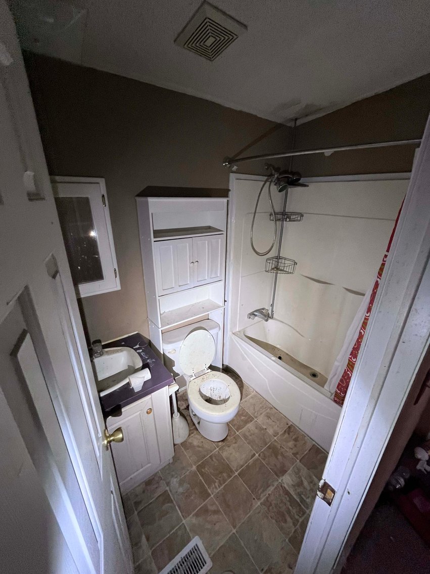 Image for Over 7 acres with a Manufactured Home Selling at Public Auction in Harnett County on 1530 Clark Road, Lillington, NC.