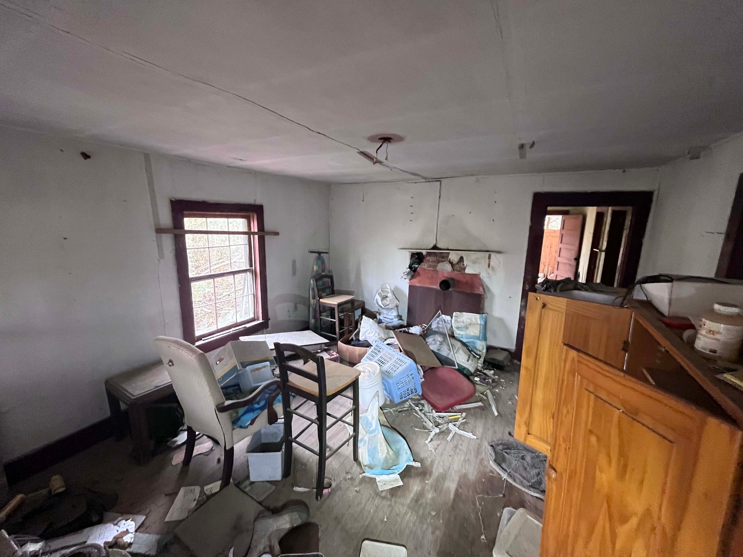 Image for Over 7 acres with a Manufactured Home Selling at Public Auction in Harnett County on 1530 Clark Road, Lillington, NC.