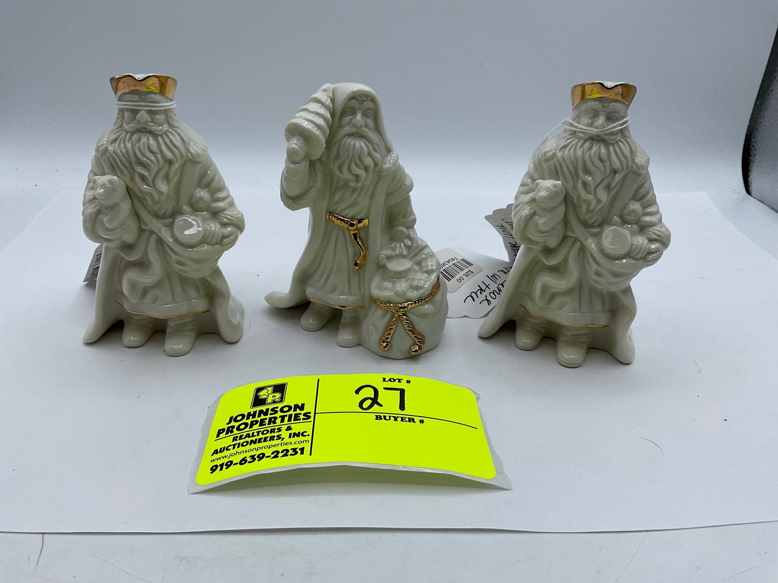 Image for Huge Online Only Collectible, Vintage, Unique Glass and Ceramics Auction!