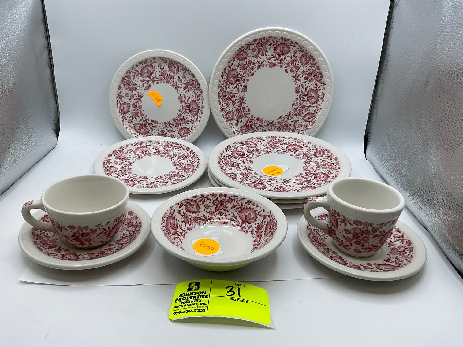 Image for Huge Online Only Collectible, Vintage, Unique Glass and Ceramics Auction!