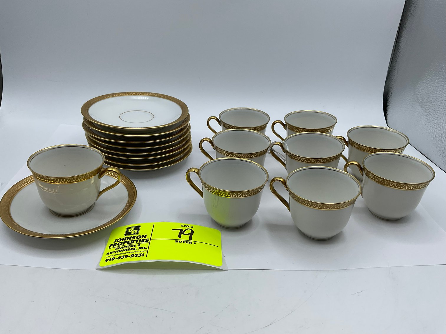 Image for Huge Online Only Collectible, Vintage, Unique Glass and Ceramics Auction!