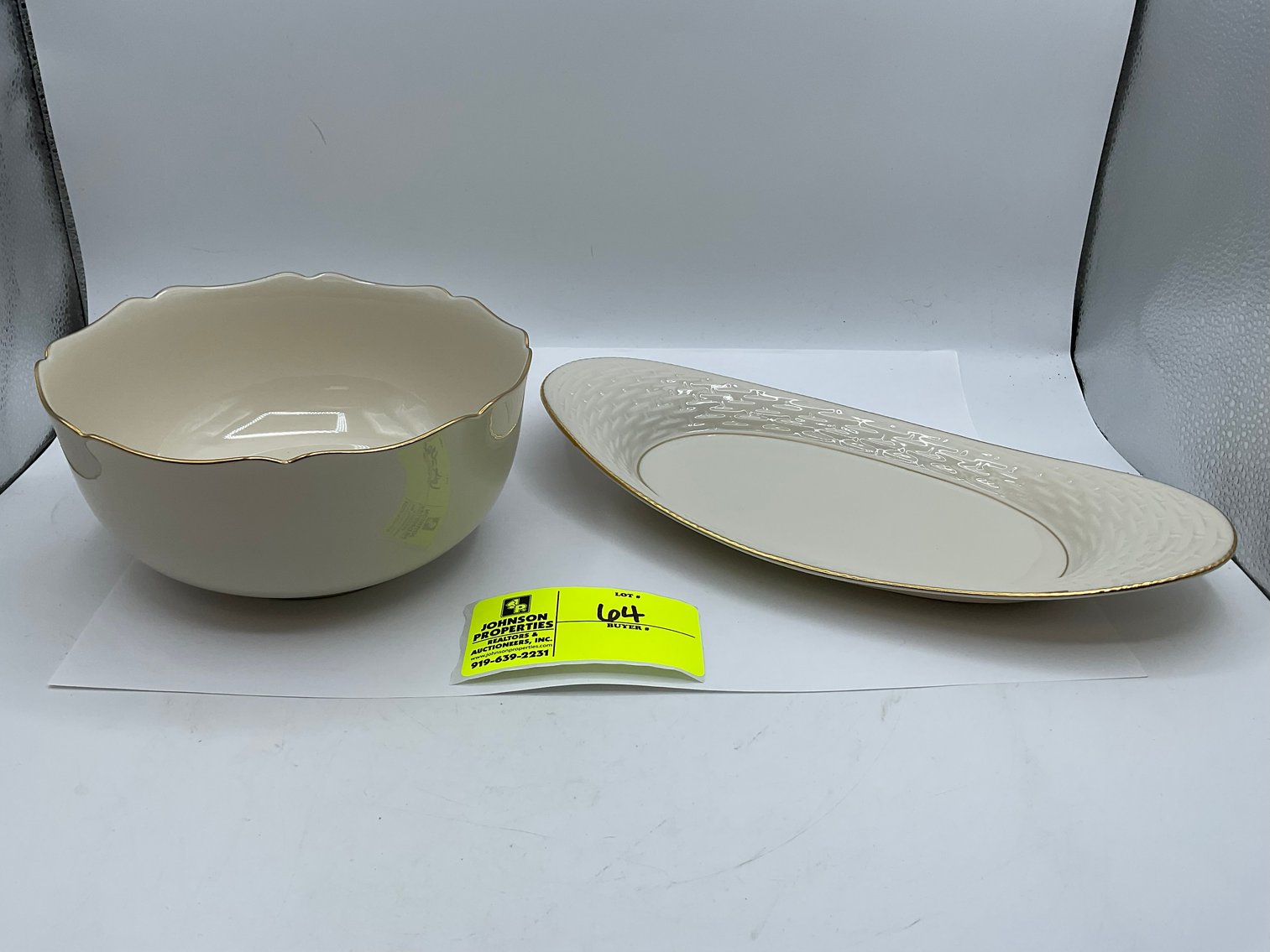 Image for Huge Online Only Collectible, Vintage, Unique Glass and Ceramics Auction!