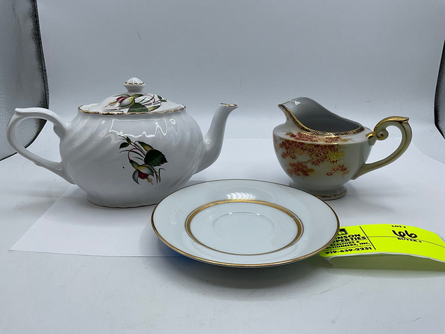 Image for Huge Online Only Collectible, Vintage, Unique Glass and Ceramics Auction!