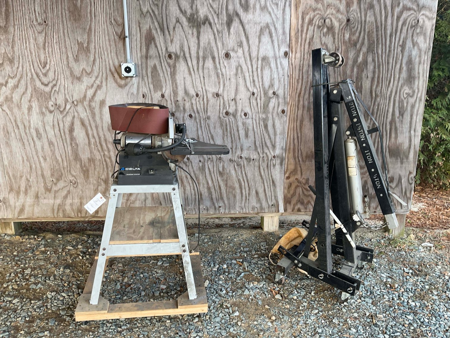 Image for Huge Winter Consignment Auction starts at 9 am!