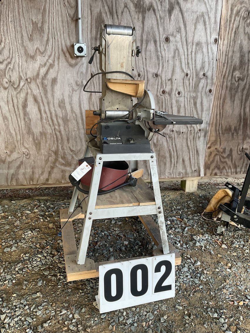 Image for Huge Winter Consignment Auction starts at 9 am!