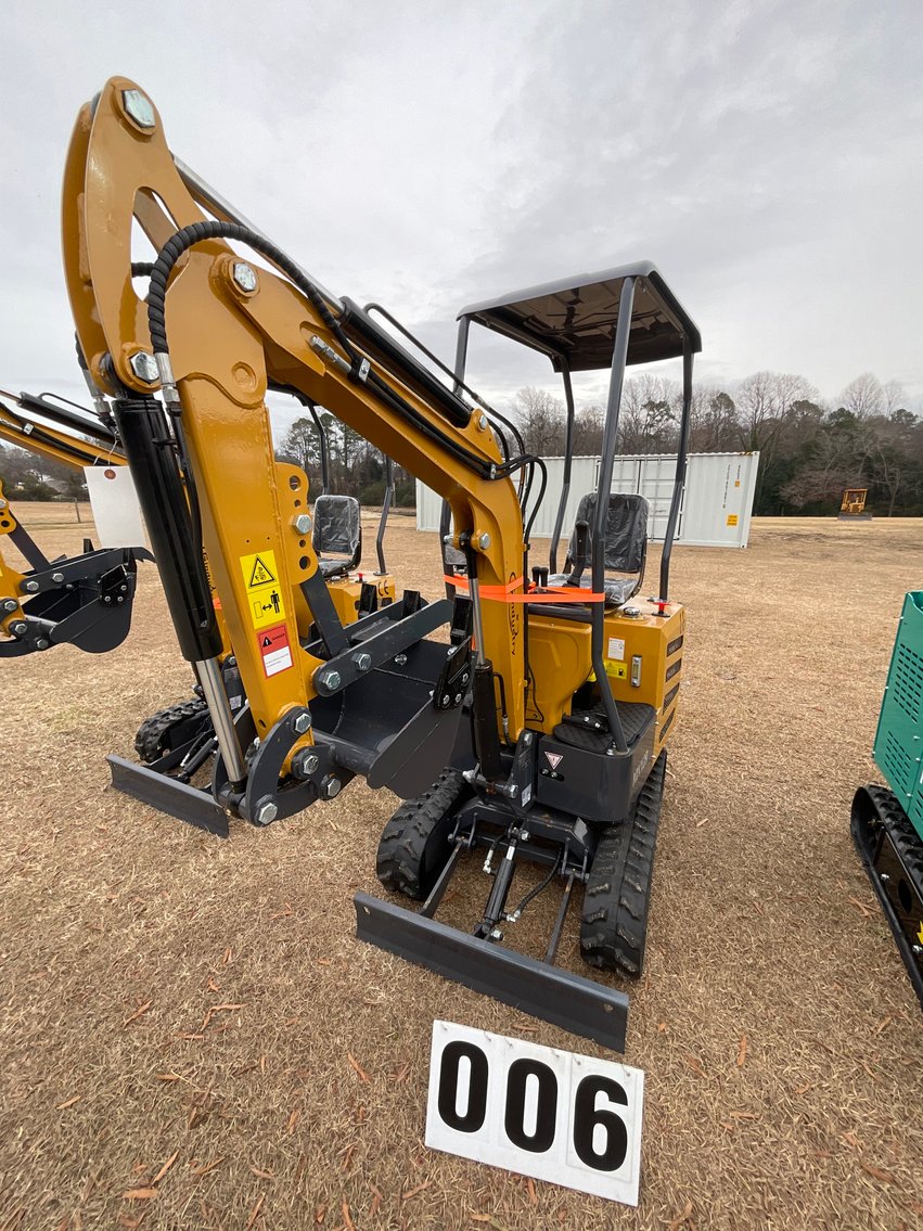 Image for Huge Winter Consignment Auction starts at 9 am!