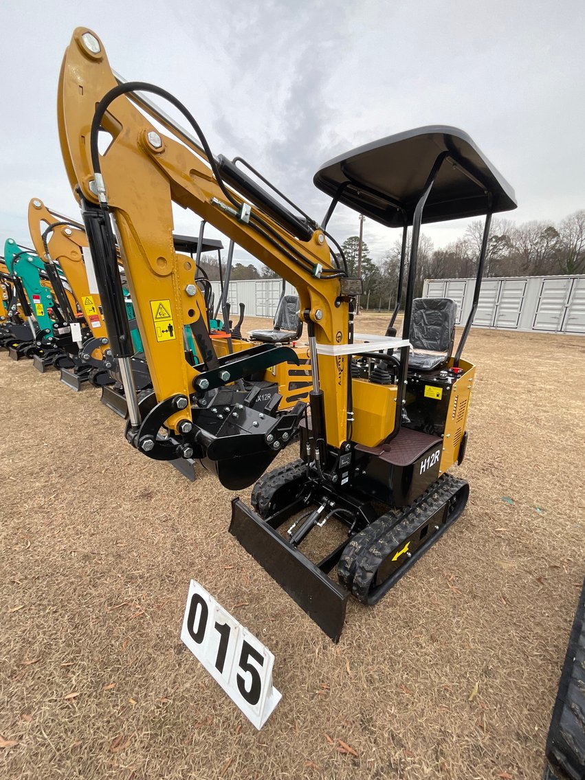 Image for Huge Winter Consignment Auction starts at 9 am!