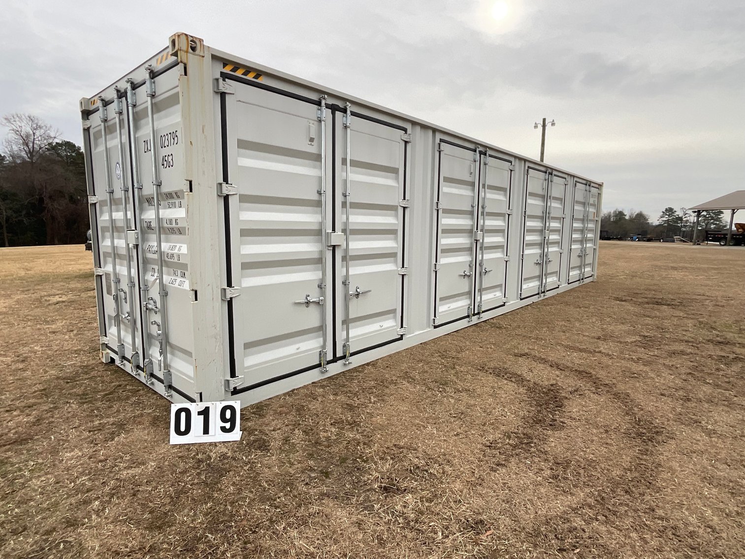 Image for Huge Winter Consignment Auction starts at 9 am!