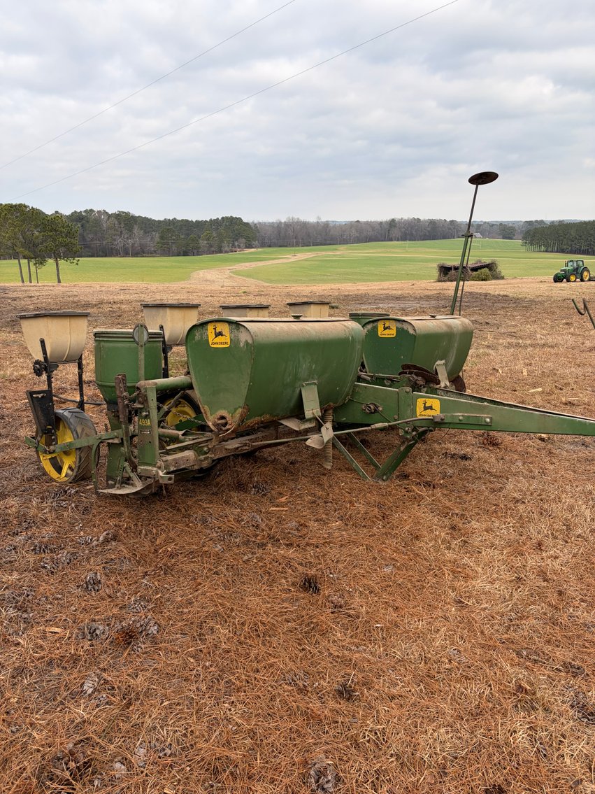 Image for Live Only Misc Farm Equipment Auction!