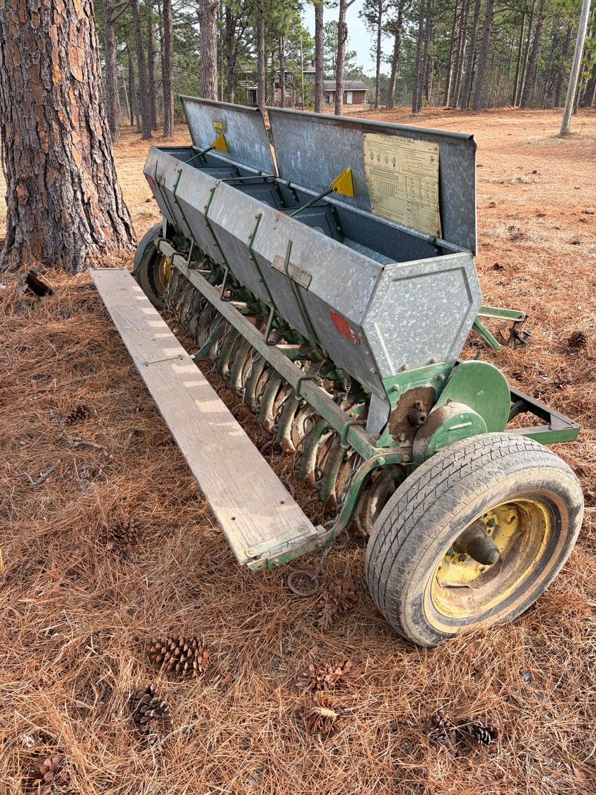 Image for Live Only Misc Farm Equipment Auction!