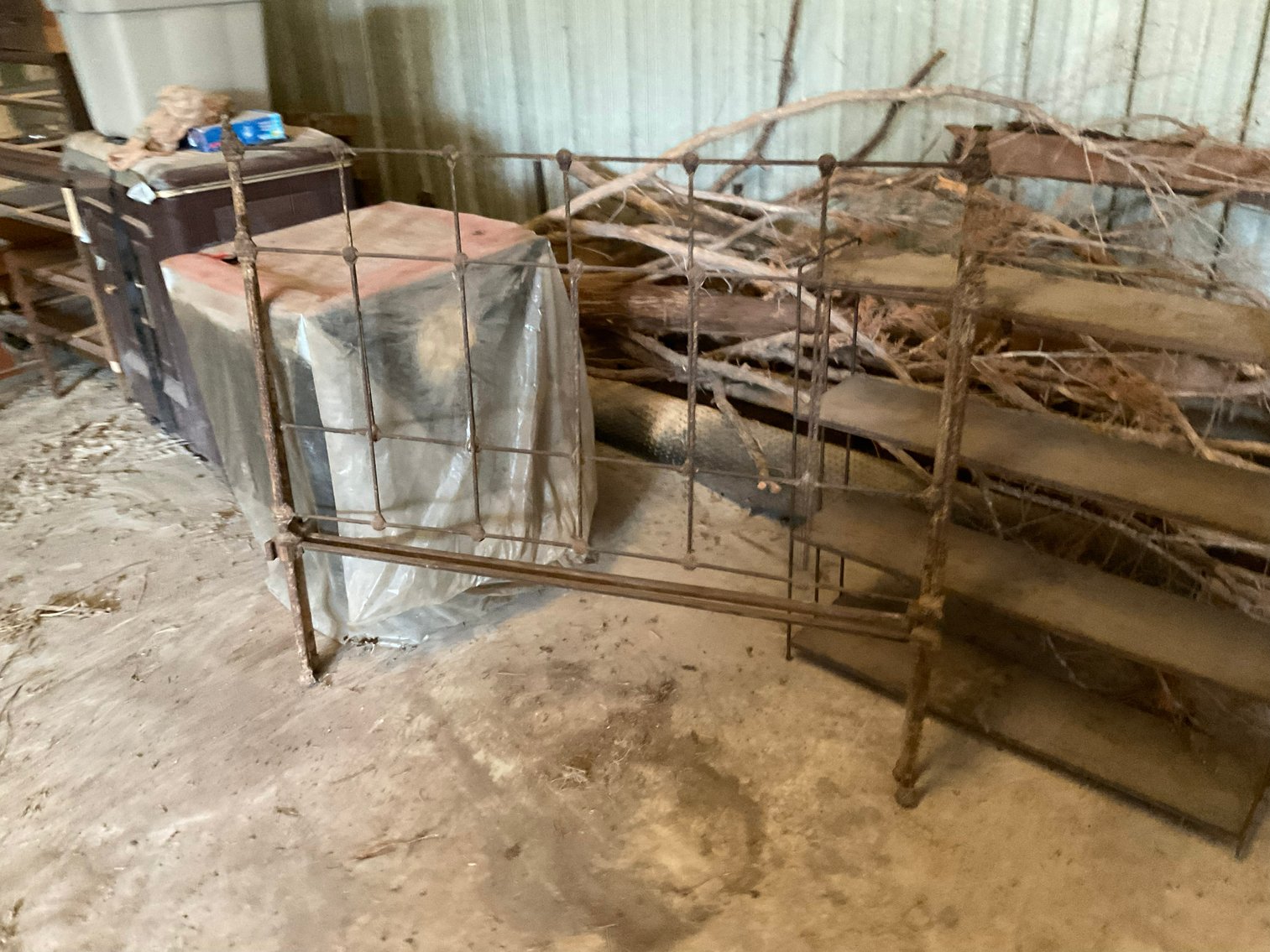 Image for Live Only Misc Farm Equipment Auction!