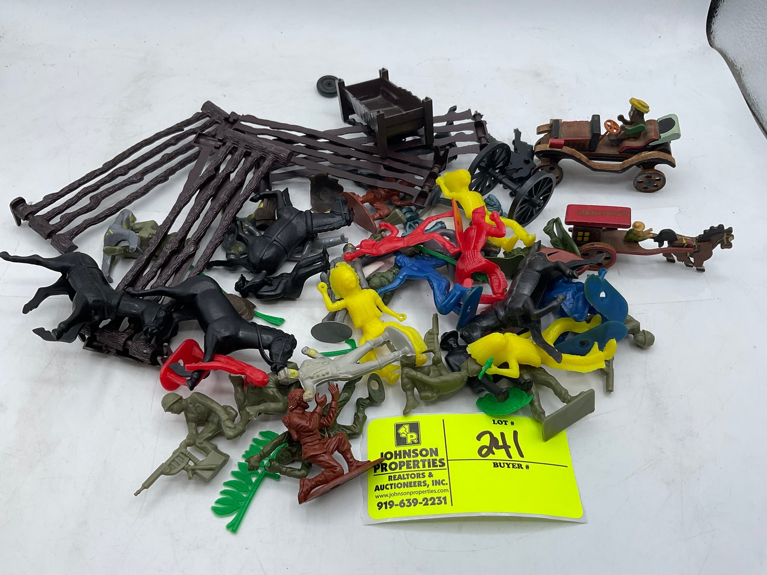 Image for Online Only Multi Consignor Personal Property Auction at JP!