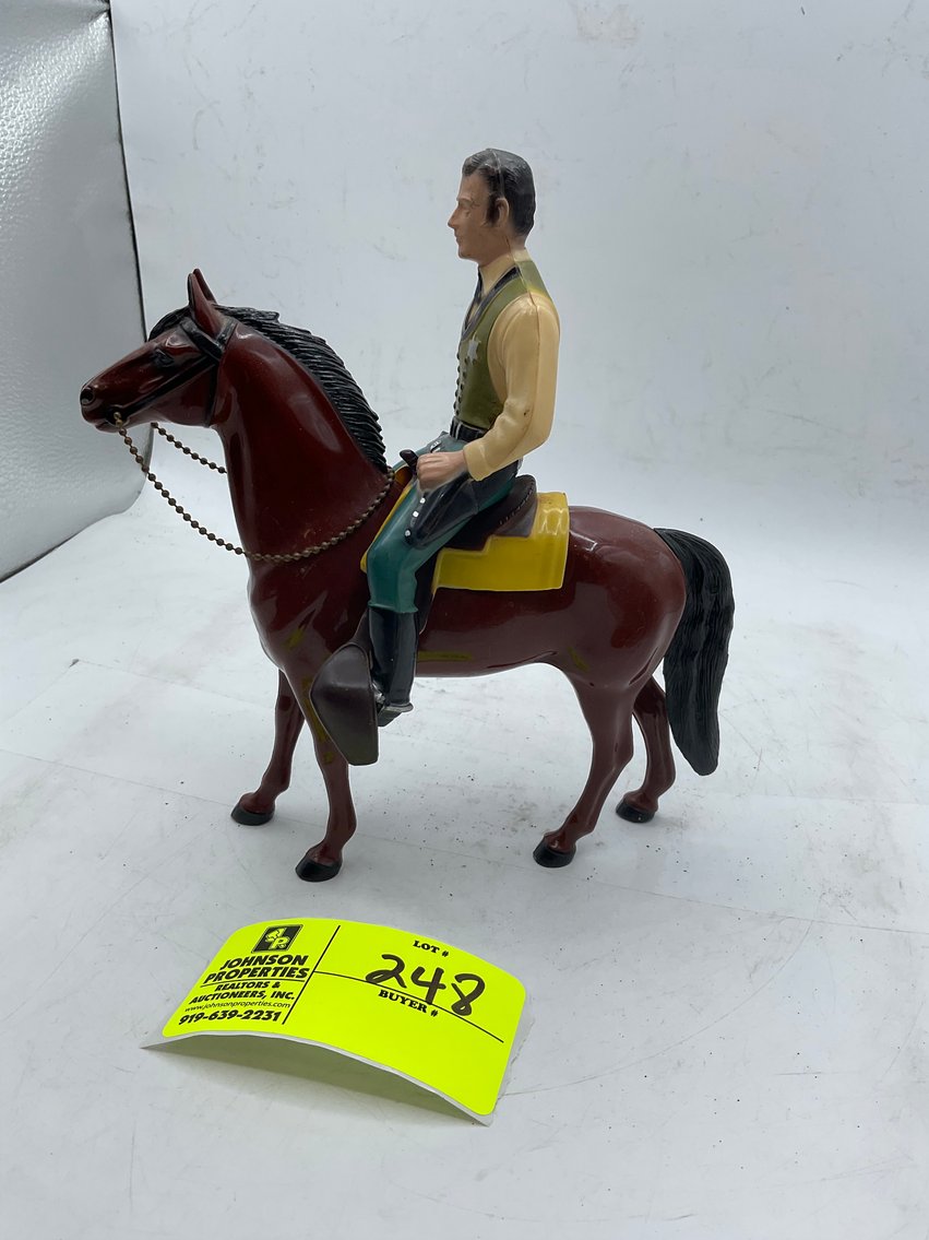 Image for Online Only Multi Consignor Personal Property Auction at JP!