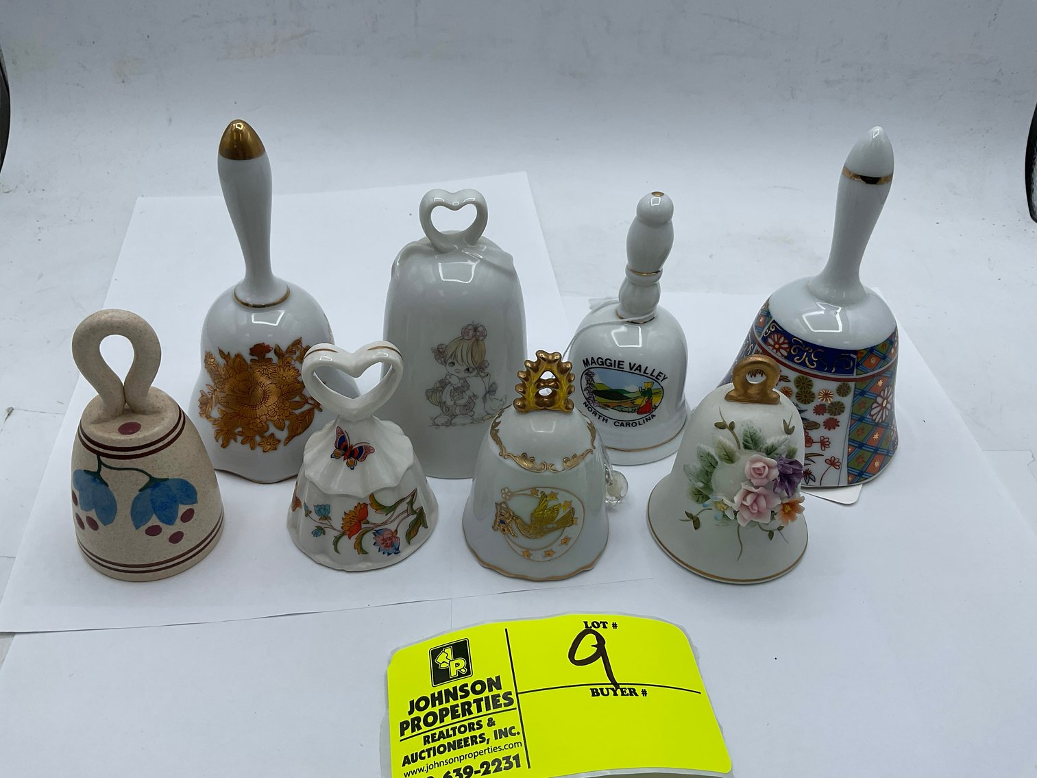 Image for Round 2 Huge Online Only Collectible, Vintage, Unique Glass and Ceramics Auction!