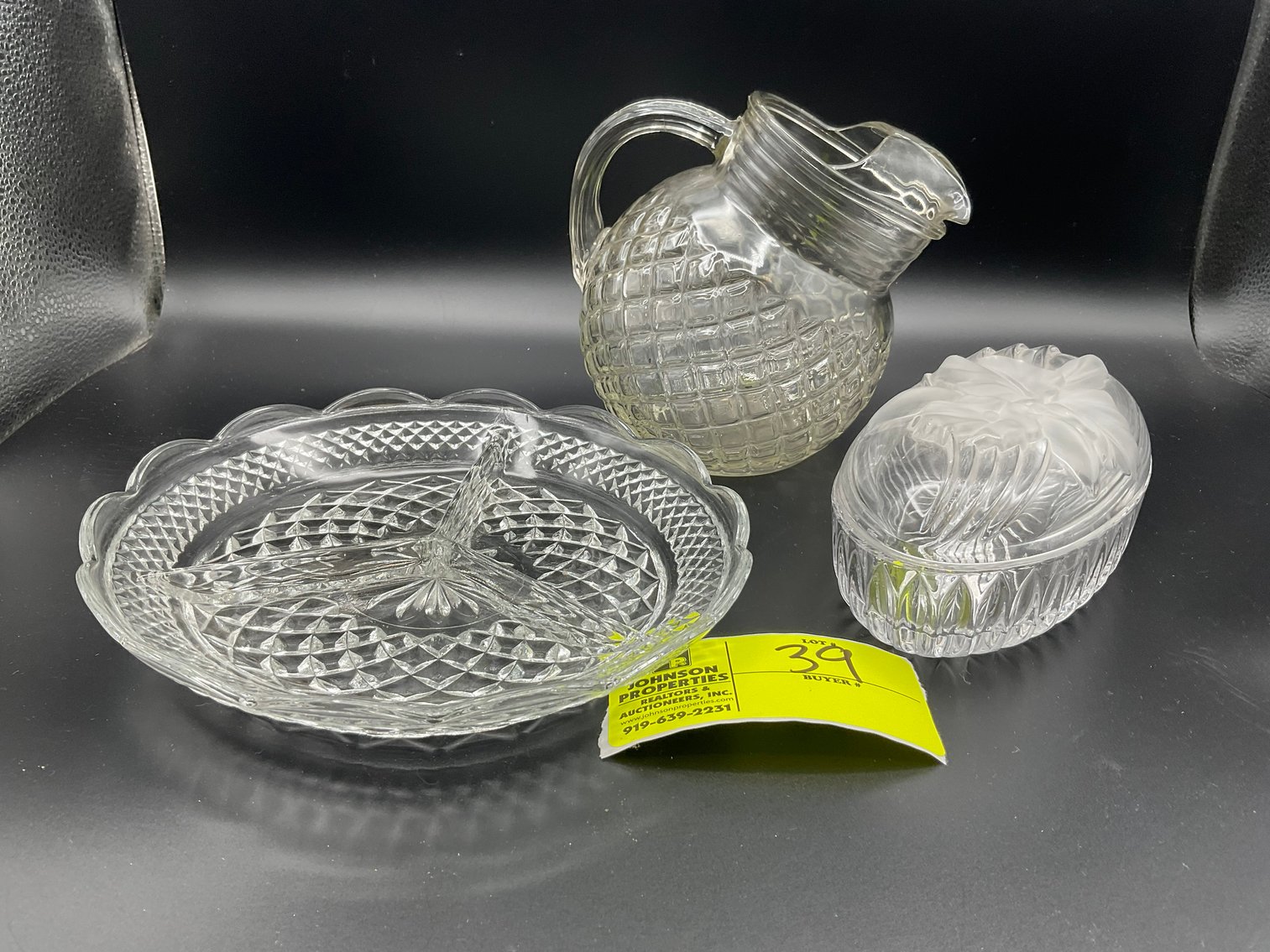 Image for Round 2 Huge Online Only Collectible, Vintage, Unique Glass and Ceramics Auction!