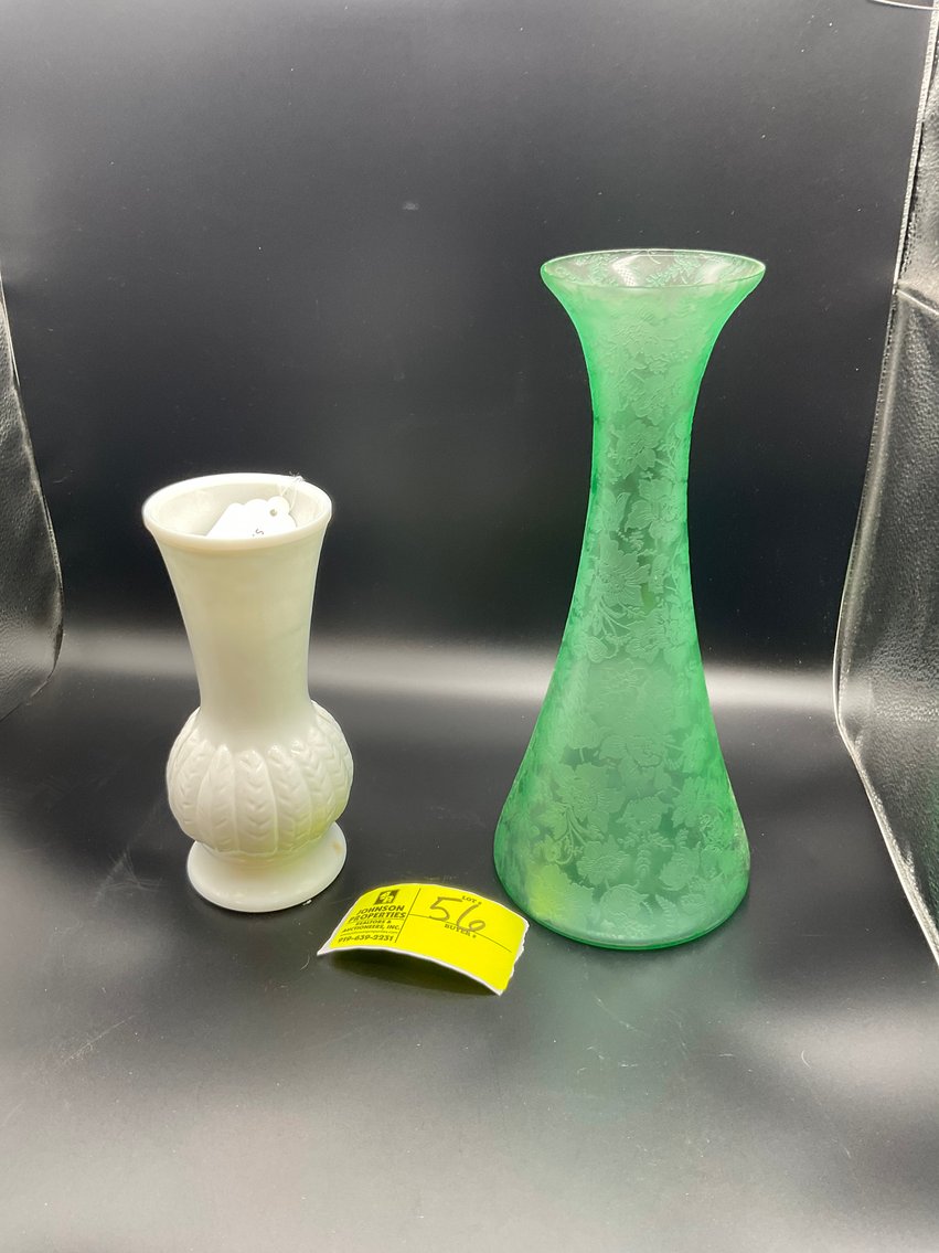 Image for Round 2 Huge Online Only Collectible, Vintage, Unique Glass and Ceramics Auction!