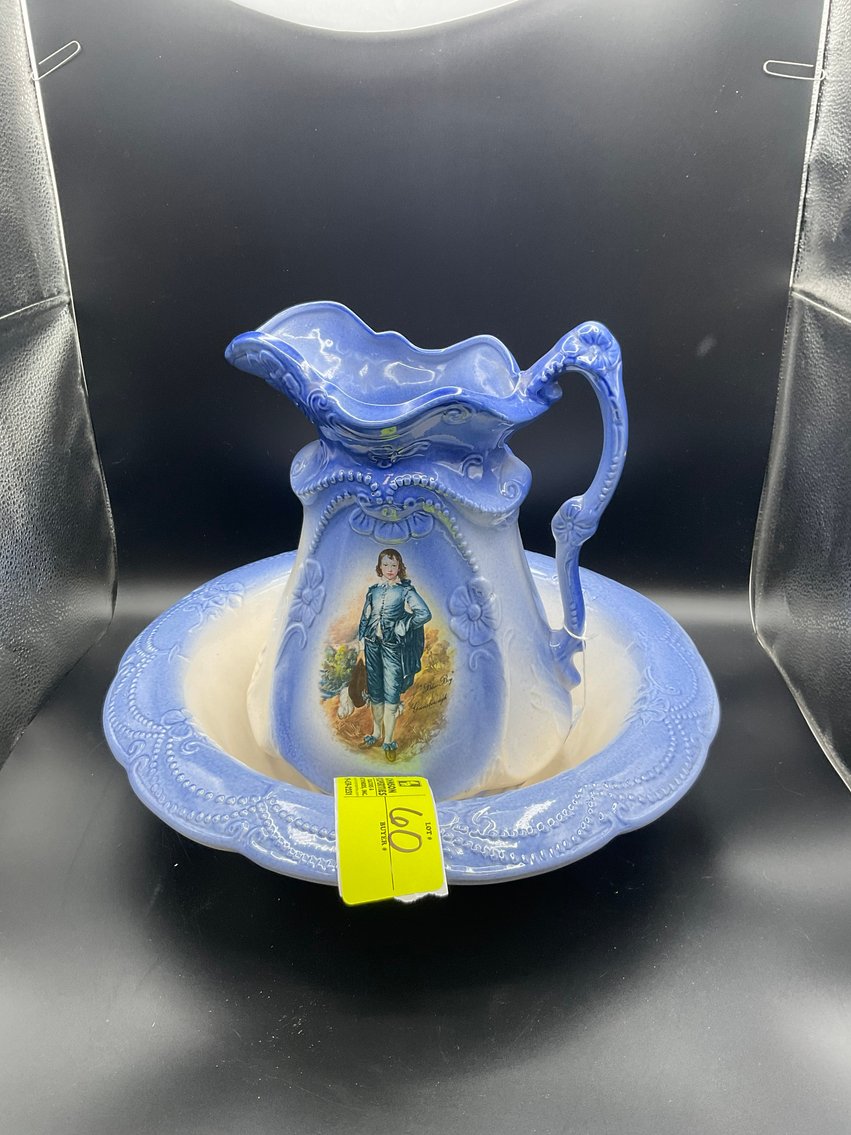 Image for Round 2 Huge Online Only Collectible, Vintage, Unique Glass and Ceramics Auction!