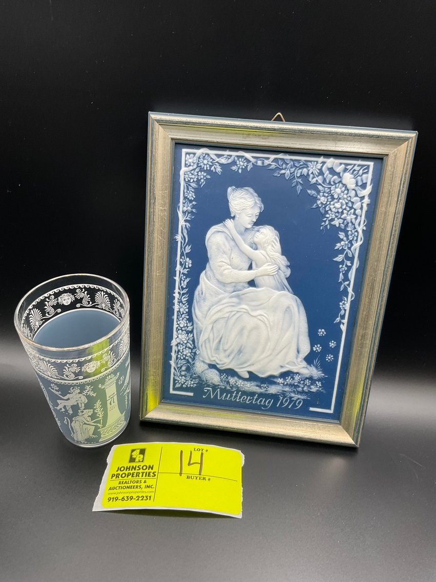 Image for Round 2 Huge Online Only Collectible, Vintage, Unique Glass and Ceramics Auction!